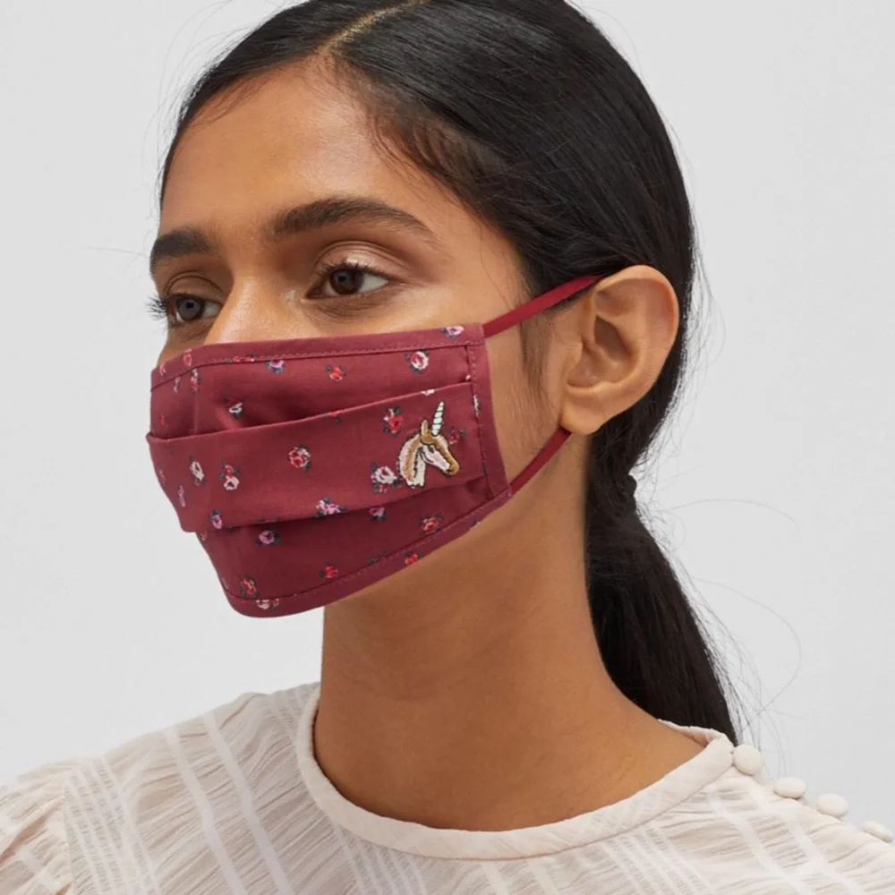 COACH • Uni Face Mask With Mini Vintage Rose Print